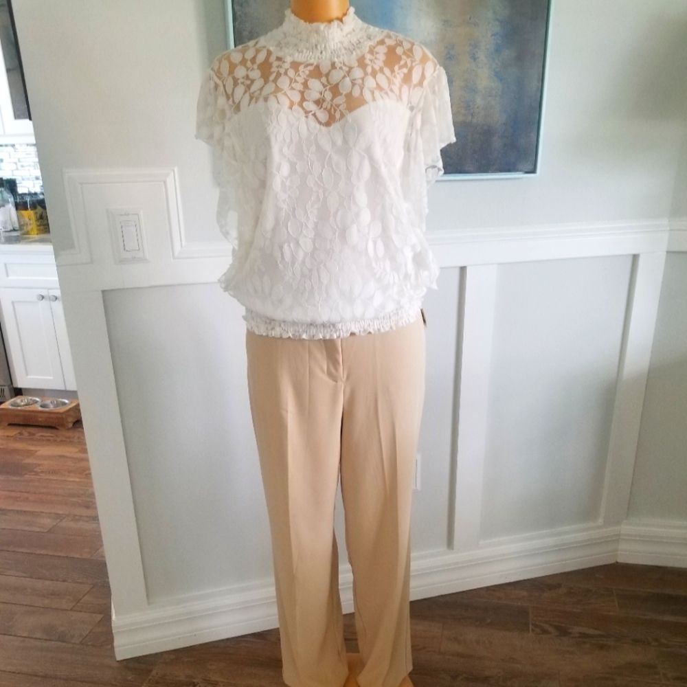 Adiva mock turtle sleeveless White Lace blouse Womens size Large NWT